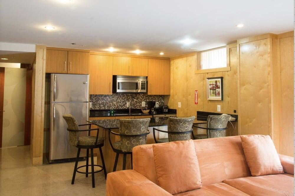The Eldon Luxury