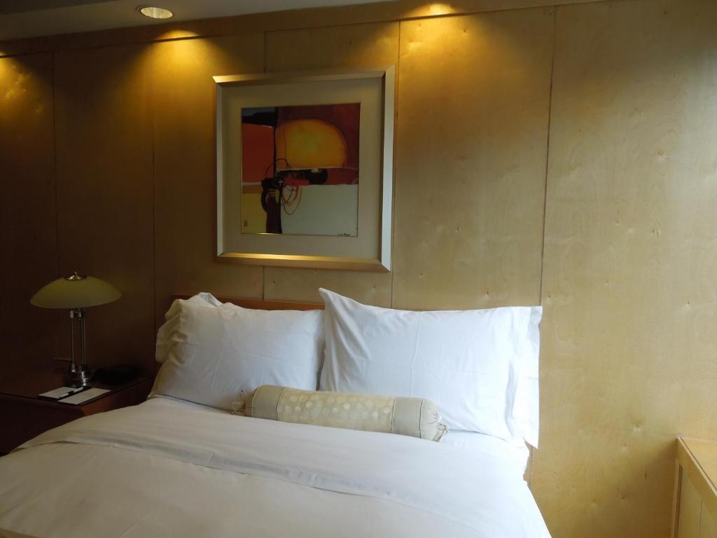 The Eldon Luxury Hotel